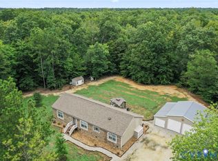 19601 Creekside Dr, Spring Grove, VA 23881