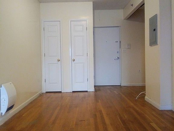 3rd image of 746 Sterling Pl APT 5