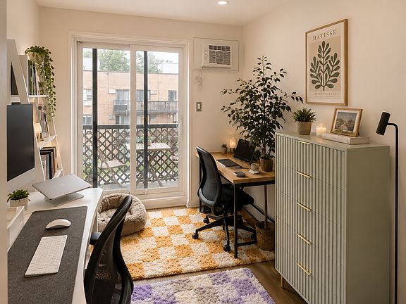 2nd image of 471 18th St #D3