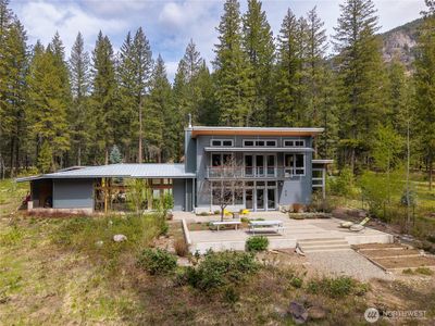 589 Lost River Road, Mazama, WA, 98833
