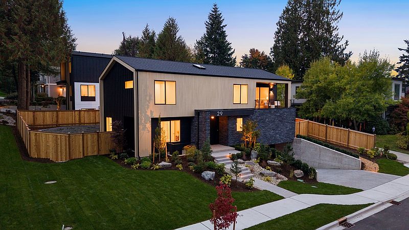 2nd image of 29 20th Avenue