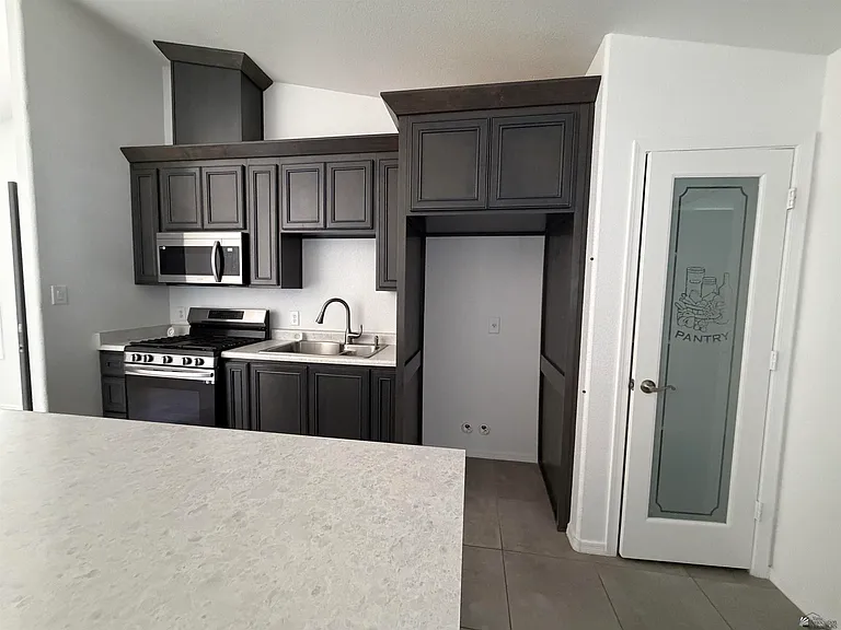 4792 E Udall Ln — Photo 7