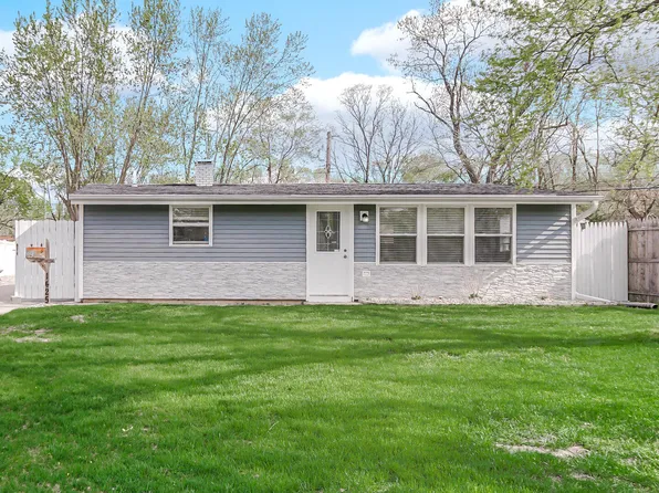 1425 E End Ave, Dyer, IN 46311