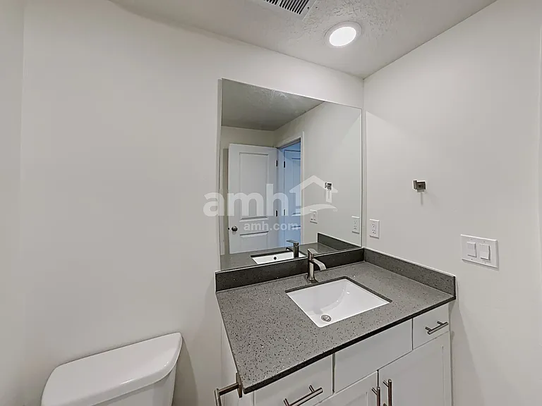 2388 E Frontier St — Photo 16