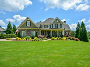 511 Gold Bullion Dr E, Dawsonville, GA 30534