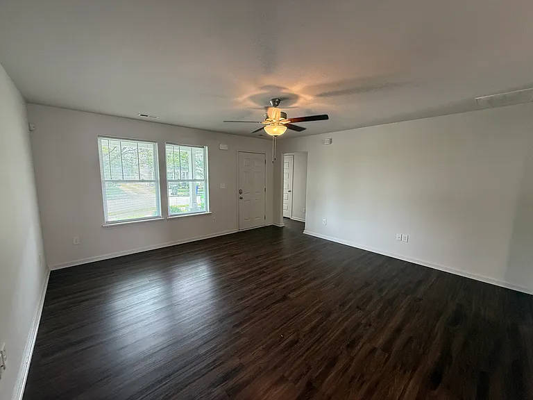 193 Laclede Ave — Photo 4