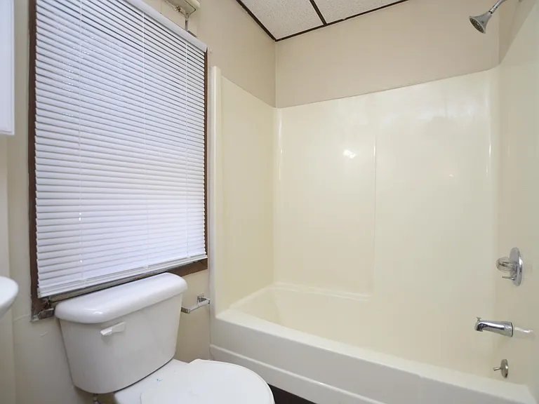 625 Market St #3 — Photo 6