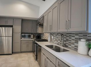Arroyo Villa Apartments, Newbury Park, CA 91320