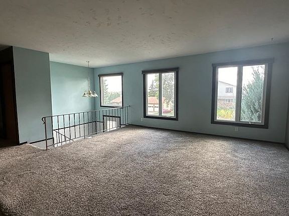 4th image of 2508 Bel Air Ct NW