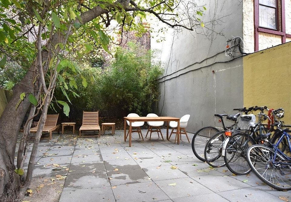 1st image of 437 E 9th St #3A