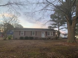 121 Lane St, Suffolk, VA 23438