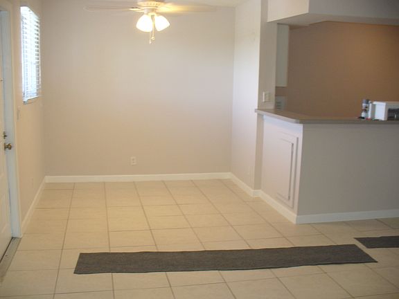 Dining room 9x7 