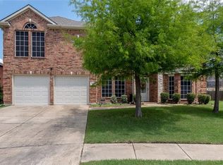 2017 Bishop Dr, Forney, TX 75126