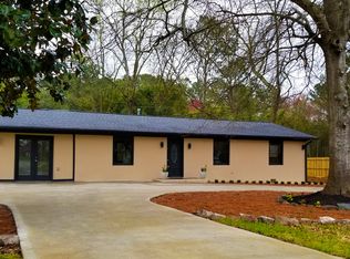 3292 Mayflower Dr, Marietta, GA 30066