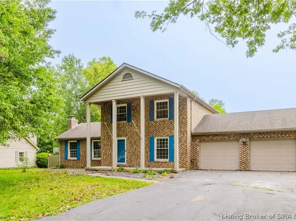 613 Catalpa Street, Sellersburg, IN 47172