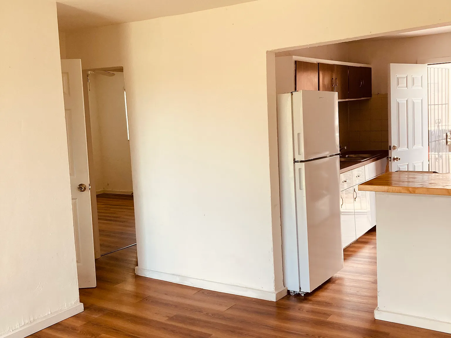 2 bed, 650 sqft, $1,750 — Photo 4