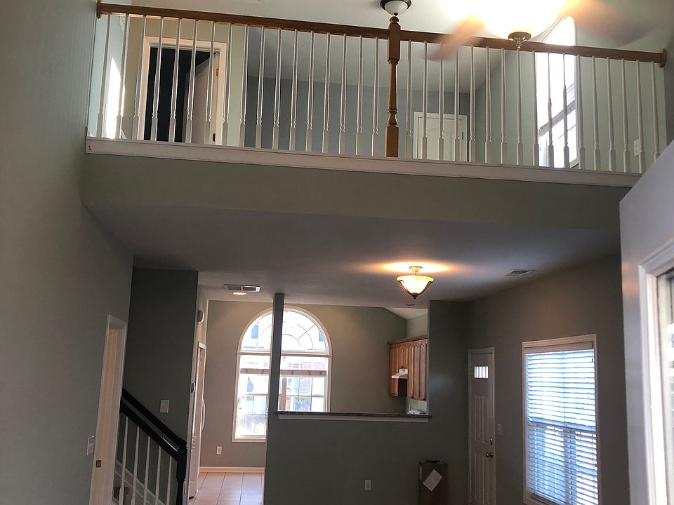 1st image of 2361 Suwanee Pointe Dr