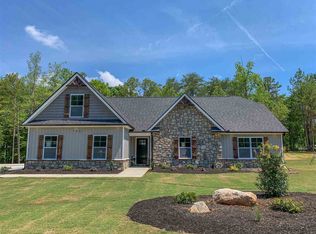 733 Walnut Acres Dr, Roebuck, SC 29376
