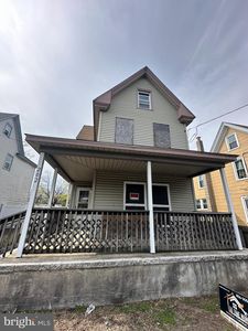 202 Sharp St N, Millville, NJ, 08332