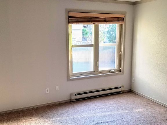 3rd image of 163 Etruria St APT 301