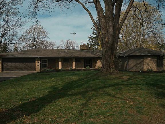 4th image of 39 Cottonwood Dr