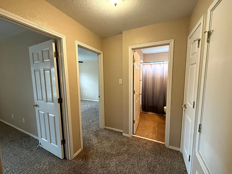 15523 Jane Grv — Photo 22