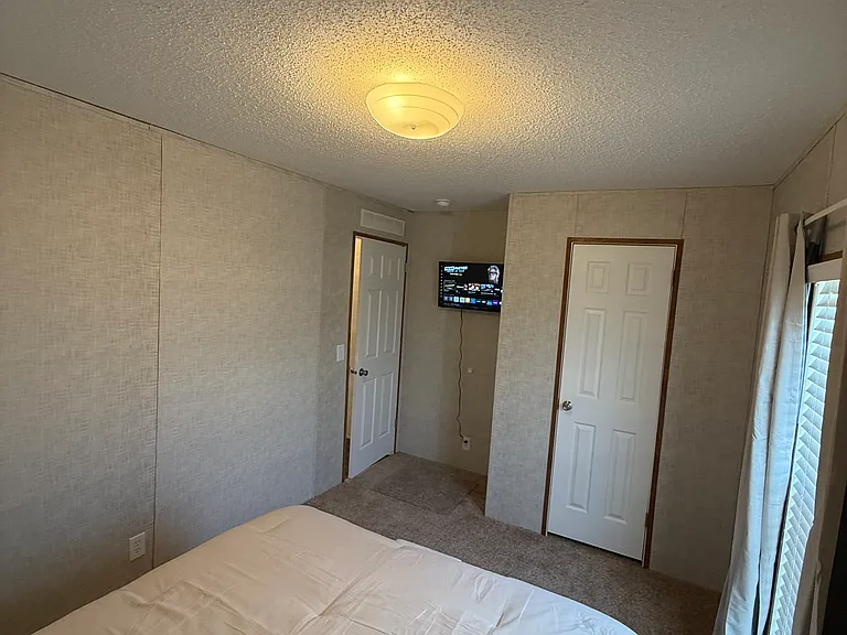 14431 Stephens Rd — Photo 29