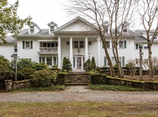 42 Maine St, Kennebunkport, ME 04046
