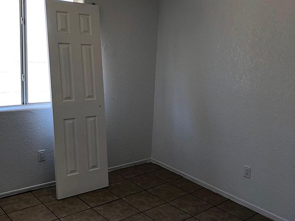 4th image of 200 E Ramona St
