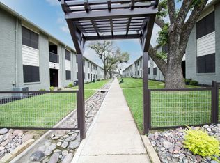 2901 Live Oak Dr #2F, Mesquite, TX 75150