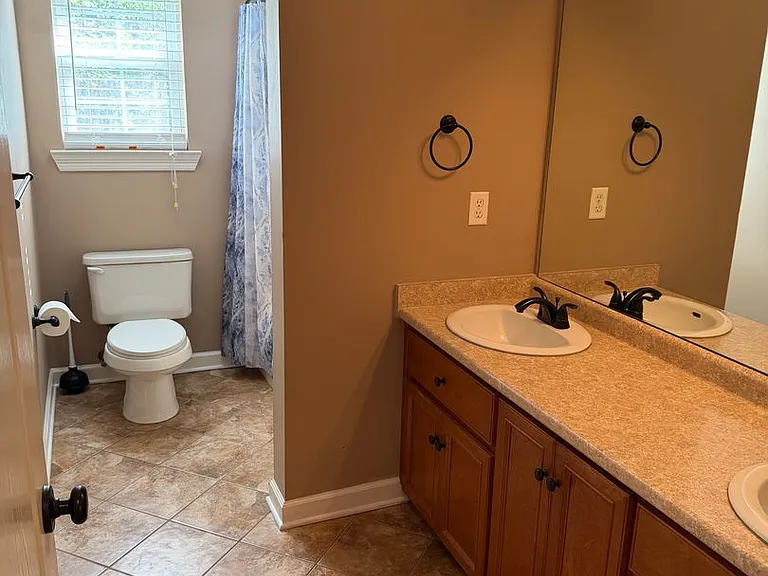 212 Autumn Ridge Ct — Photo 19