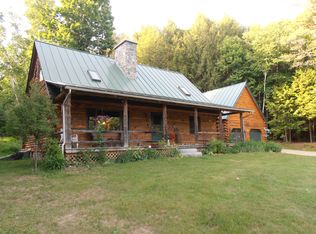 110 Lake Rd, Webster, NH 03303