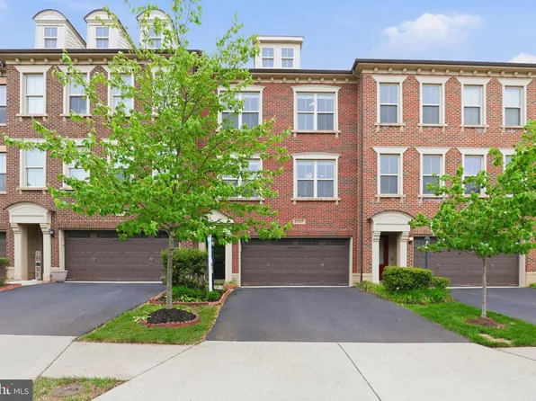 42537 Dreamweaver Dr, Ashburn, VA 20148