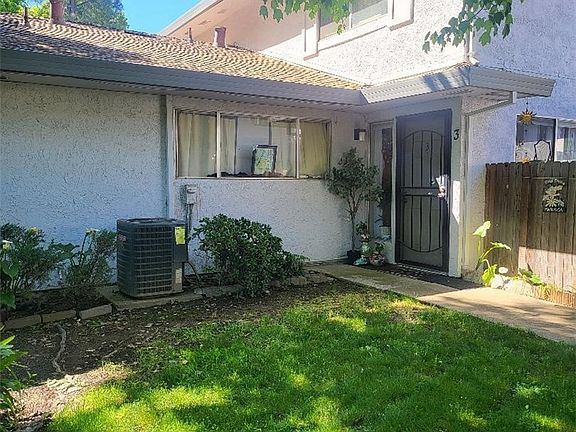 3rd image of 4702 Greenholme Dr APT 3
