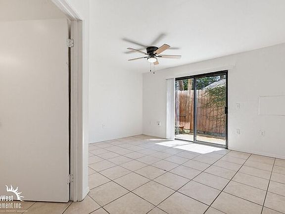 5th image of 4219 Illinois St APT 1