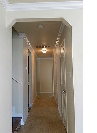 4th image of 24618 Magnolia Fls