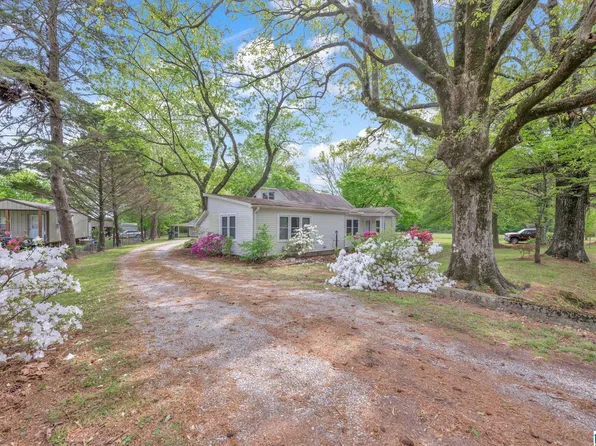 4693 Jeff Rd, Toney, AL 35773
