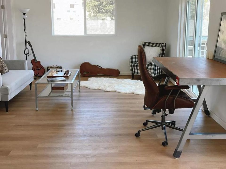 1st image of 3324 Chapman St #4