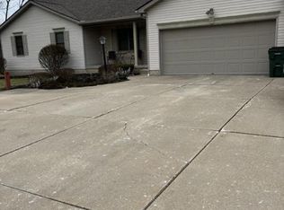 3702 Asshan St NW #3702, North Canton, OH 44720