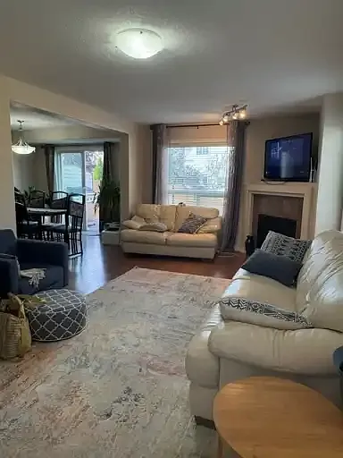 3 bed, 2.5 bath, 1300 sqft, $2,500 — Photo 4