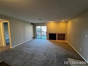 2 bed, 1.0 bath, 725 sqft, $1,200 — Photo 4