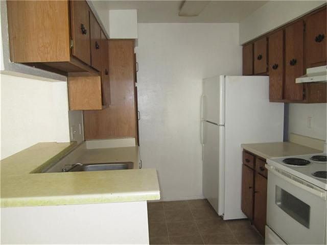 1st image of 13480 S Thorntree Dr APT 706