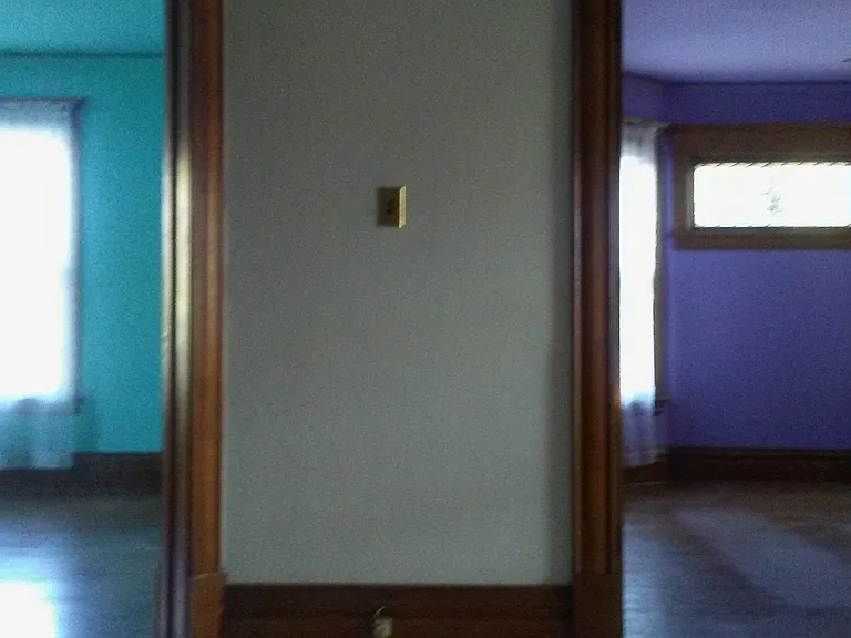 2122 Marshall Ave — Photo 12