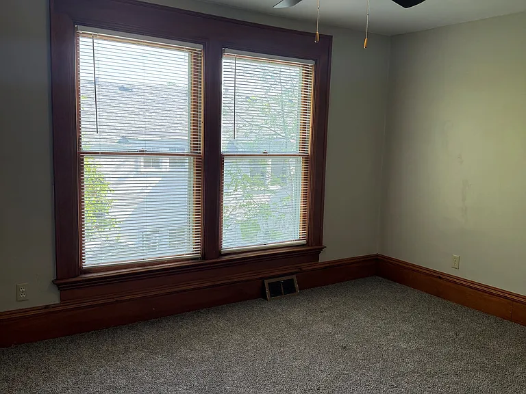 541 Mount Vernon St #541 — Photo 12