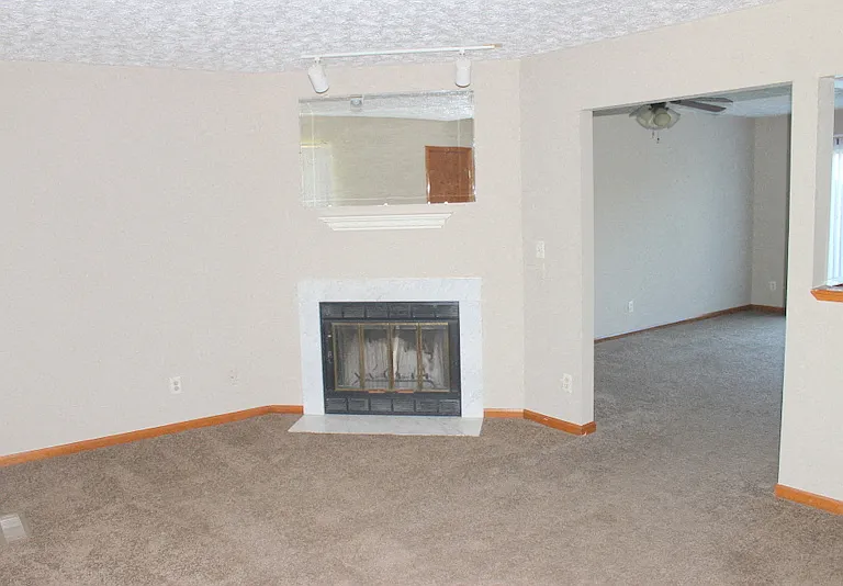 284 Progress Rd — Photo 3