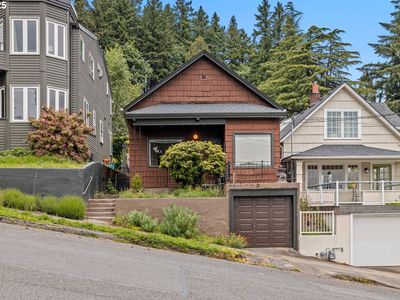 225 SW Bancroft St, Portland, OR, 97239