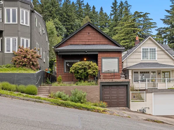 225 SW Bancroft St, Portland, OR 97239