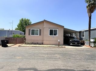 16079 Yarnell St Spc B1, Sylmar, CA 91342