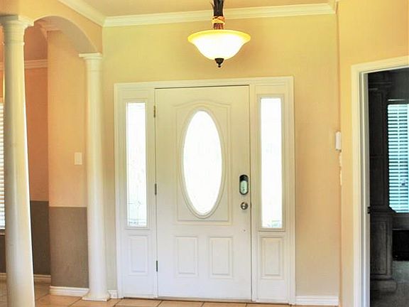5th image of 1004 Stone Shore St