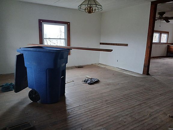 5th image of 1306 1st St